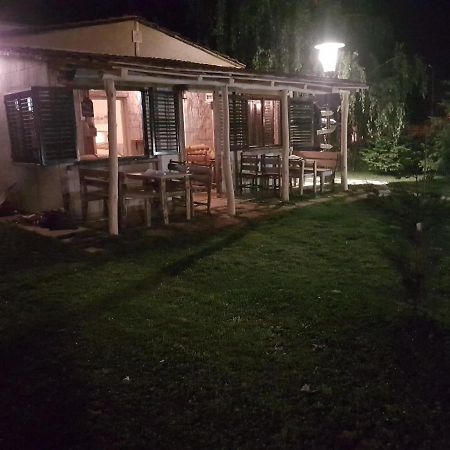 Belette Apartments&Park Nikšić Buitenkant foto